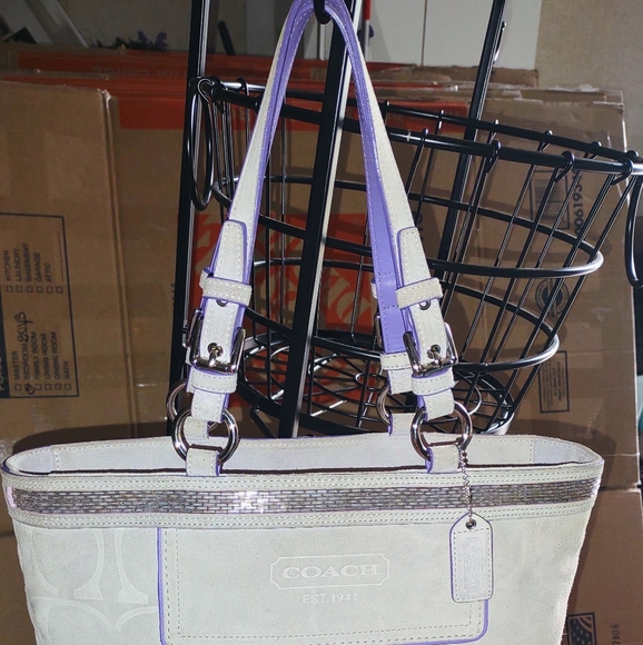 SuedeCoach Shoulder Bag, open lilac interior. Clean rarely used. Zip enclosure. - Picture 2 of 3